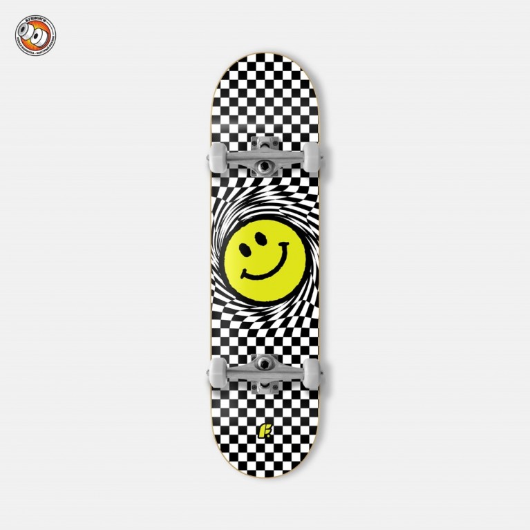 Скейтборд Футворк Smile Black 7.75 x 31.1875
