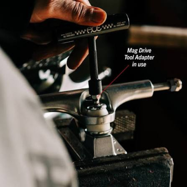Ключ Ace Inverted Tool - Magna Adaptor + Keychain