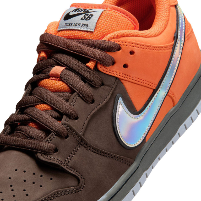 Кеды Nike SB Muni Fast Pass Dunk Low Pro Safety Orange/Wolf Grey/Baroque Brown