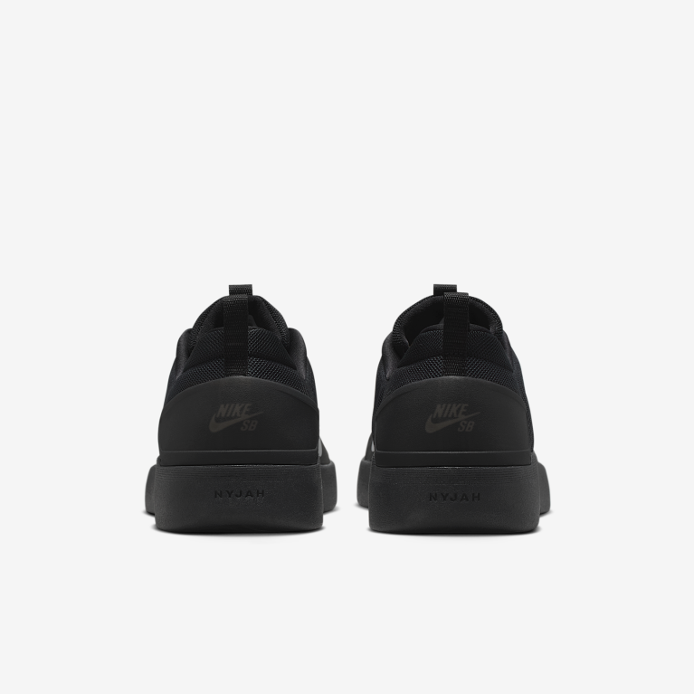 Кеды Nike SB Zoom Nyjah 4 Black/Black/White/White