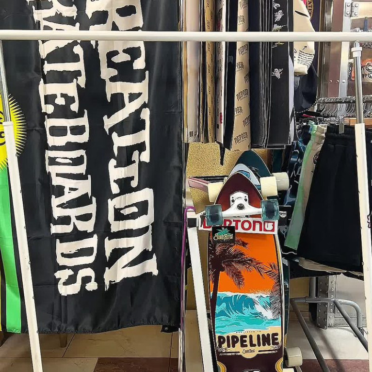 Dickies со скидкой 45% — брюки 874, куртки и худи в BOARDak