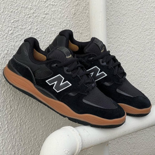 New Balance Numeric Tiago Lemos 1010 со скидкой 45%