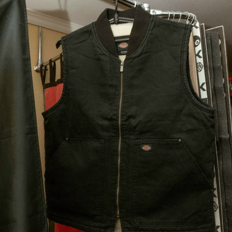 Жилет Dickies XL со скидкой 40% в BOARDak