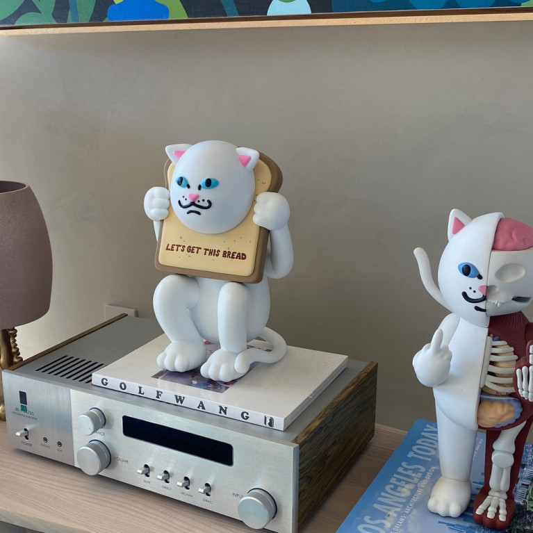 Виниловая фигурка Ripndip Lets Get This Bread Toy