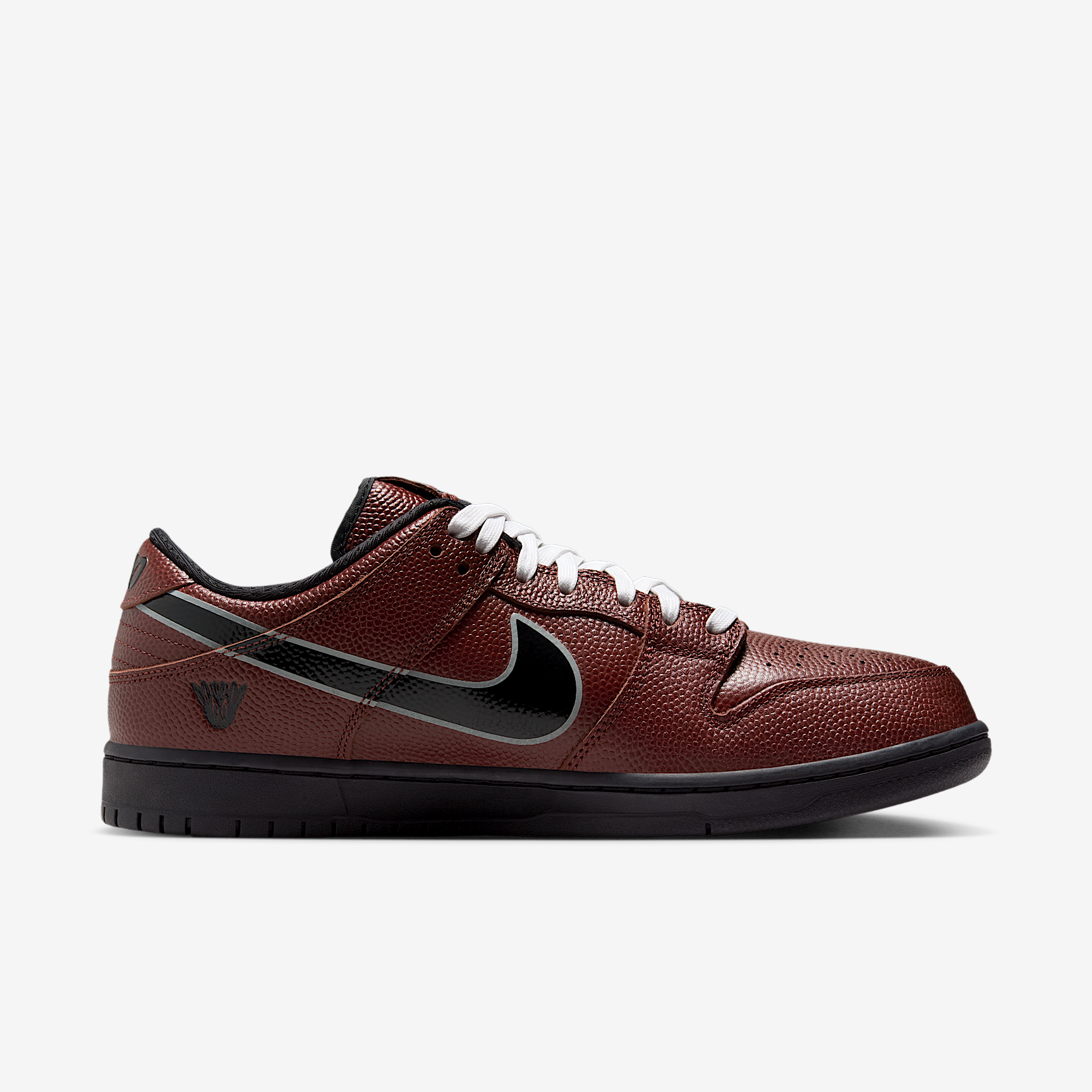 Кеды Nike SB Dunk Low Pro Dark Pony/Silver/White/Black